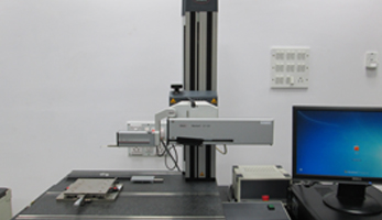 Contour Measuring Instrument